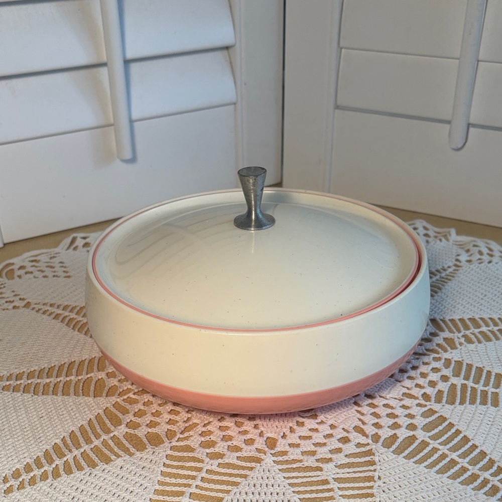 VTG MCM Vacron Bopp Decker Thermal Insulated Covered Serving Bowl & Lid Pink